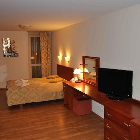 Hotel Pramen - Sivek Hotels Дудінце Екстер'єр фото